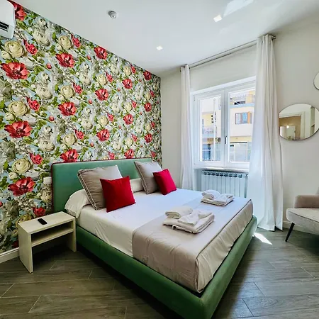 Yourhome - Santa Lucia Guest house *