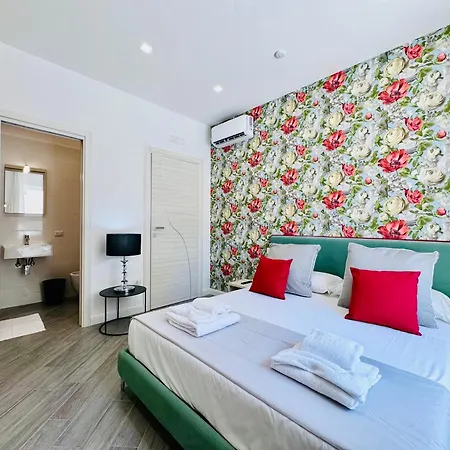 Yourhome - Santa Lucia *