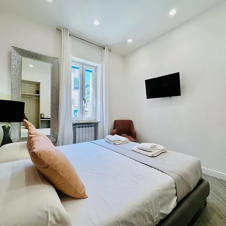 Yourhome - Santa Lucia Guest house *
